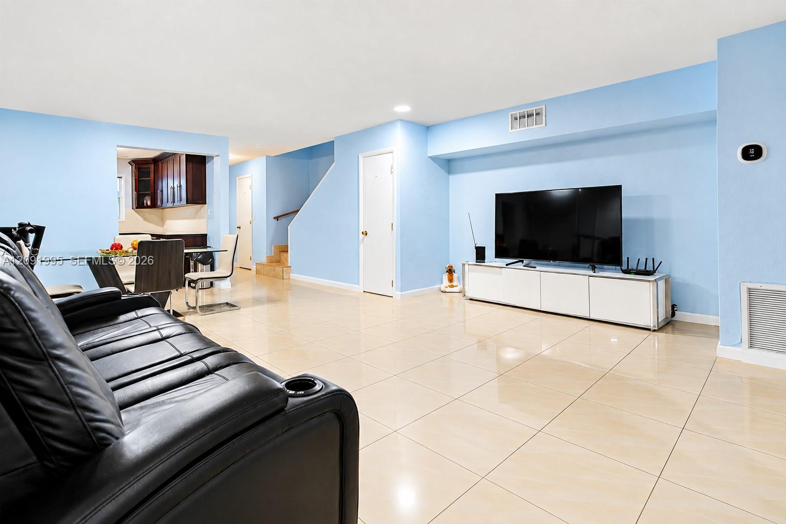 7000 W 15th Ct, Hialeah FL 33014 photo 5