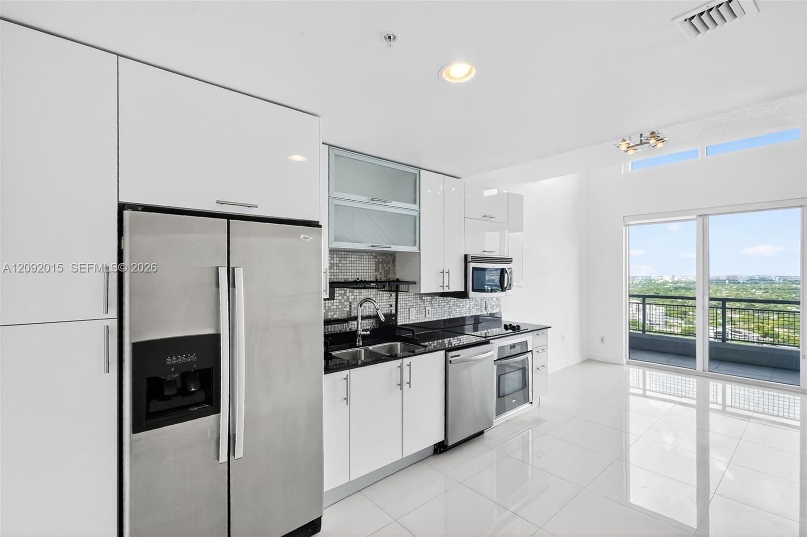 60 SW 13th St # 3209, Miami FL 33130 photo 4