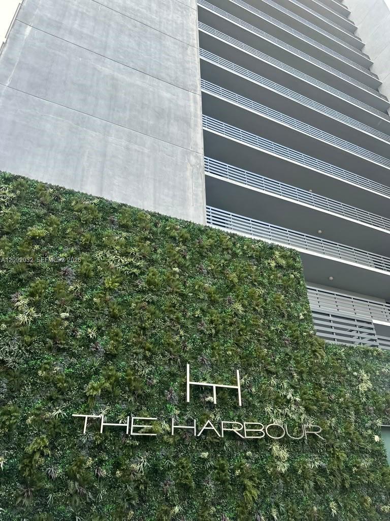 16385 Biscayne Blvd # 2606, North Miami Beach FL 33160