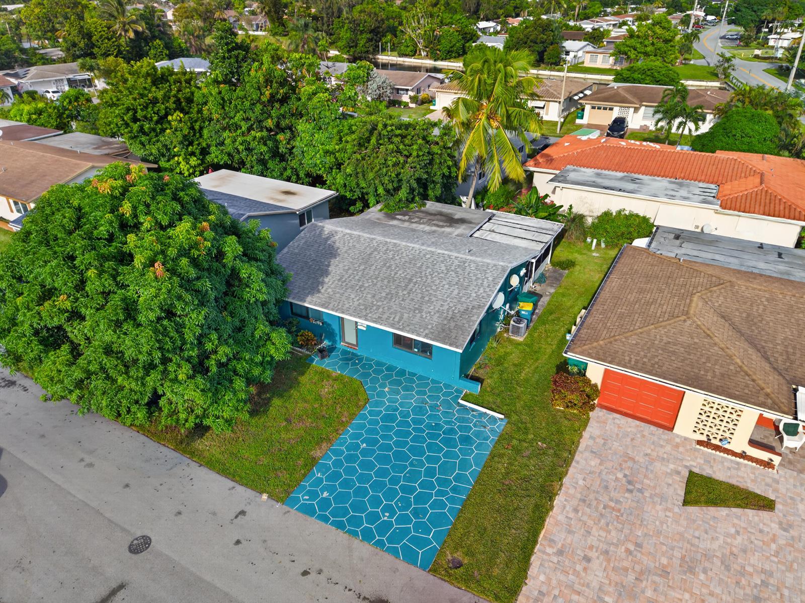 6102 NW 69th Avenue, Tamarac FL 33321 photo 5
