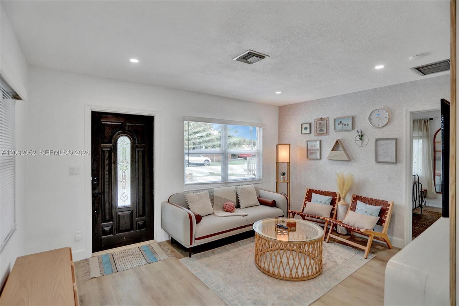 332 NW 45th St, Fort Lauderdale FL 33309 photo 4