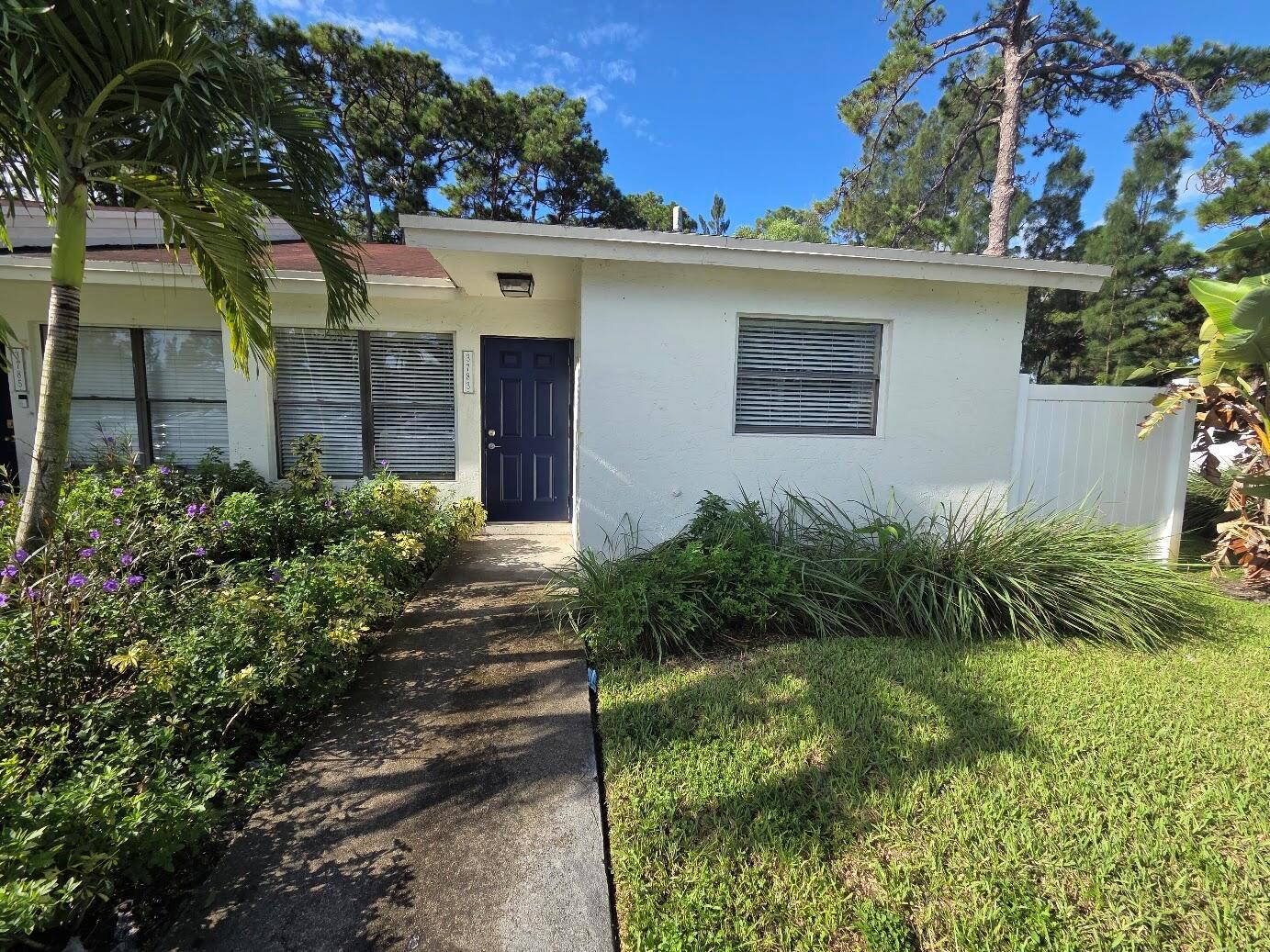 3783 Mil Race Court, FL 33463
