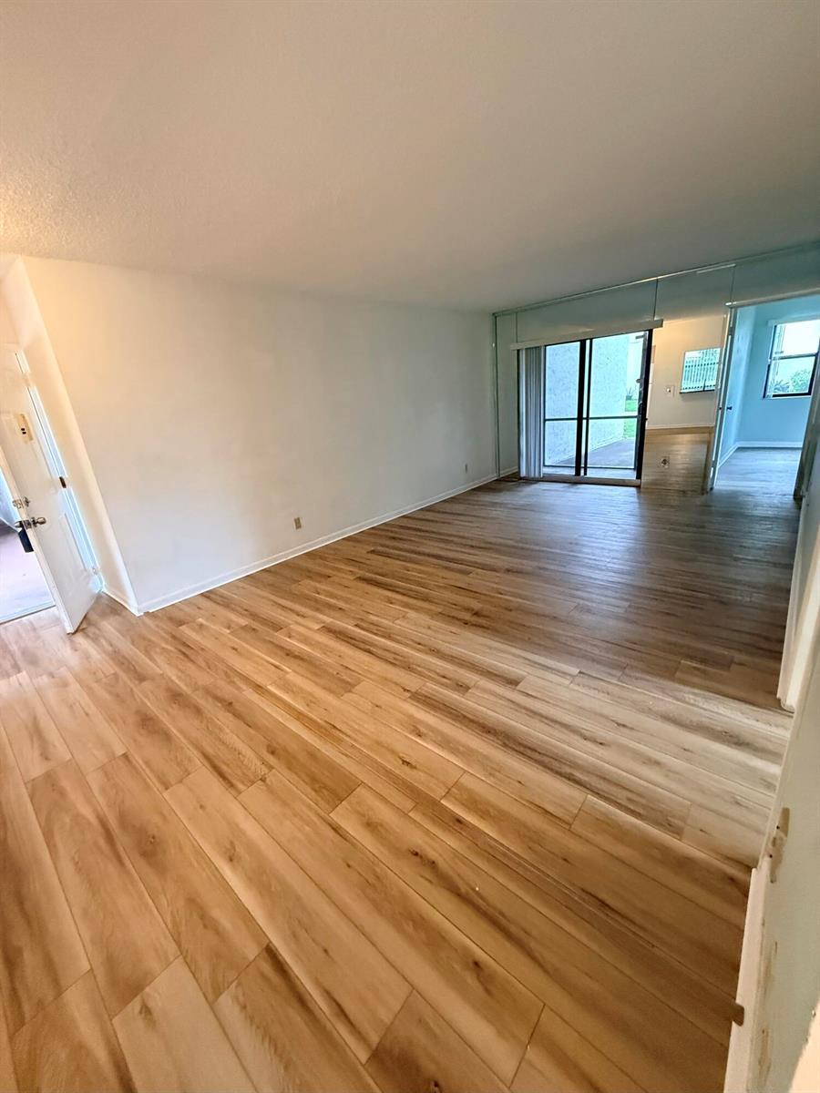 7406 Woodmont Avenue # 106, Tamarac FL 33321