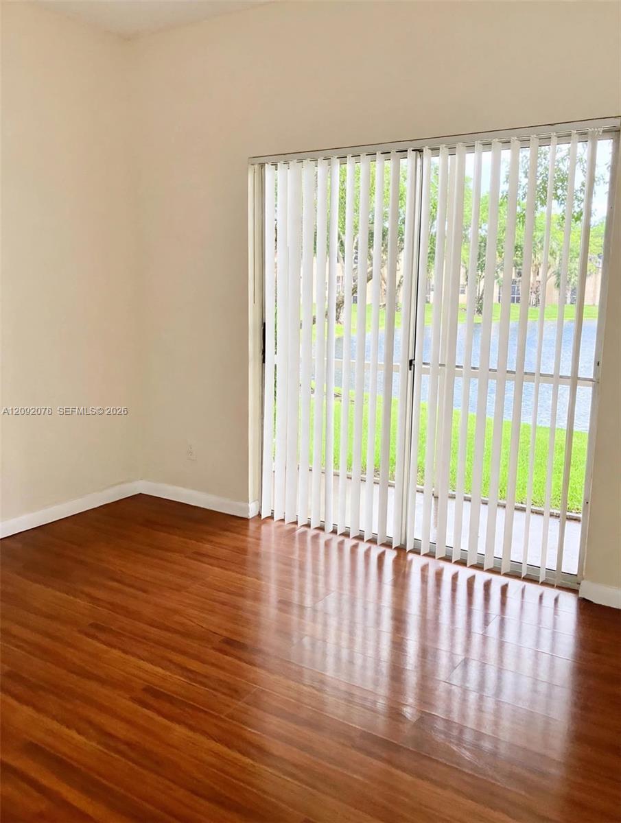 631 Cypress Lake Blvd # J17, Deerfield Beach FL 33064 photo 2