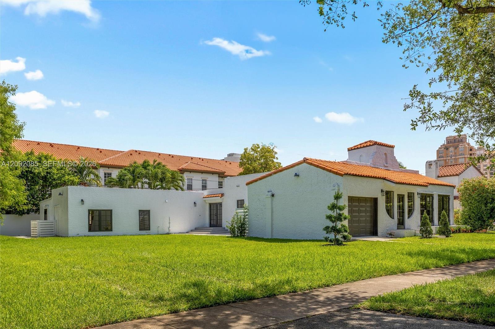 434 Aragon Ave, Coral Gables FL 33134 photo 3