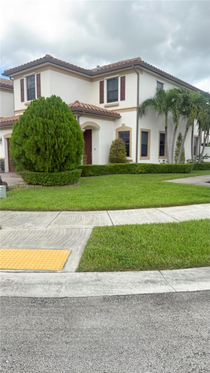 3301 W 89th Ter, Hialeah FL 33018 photo 3