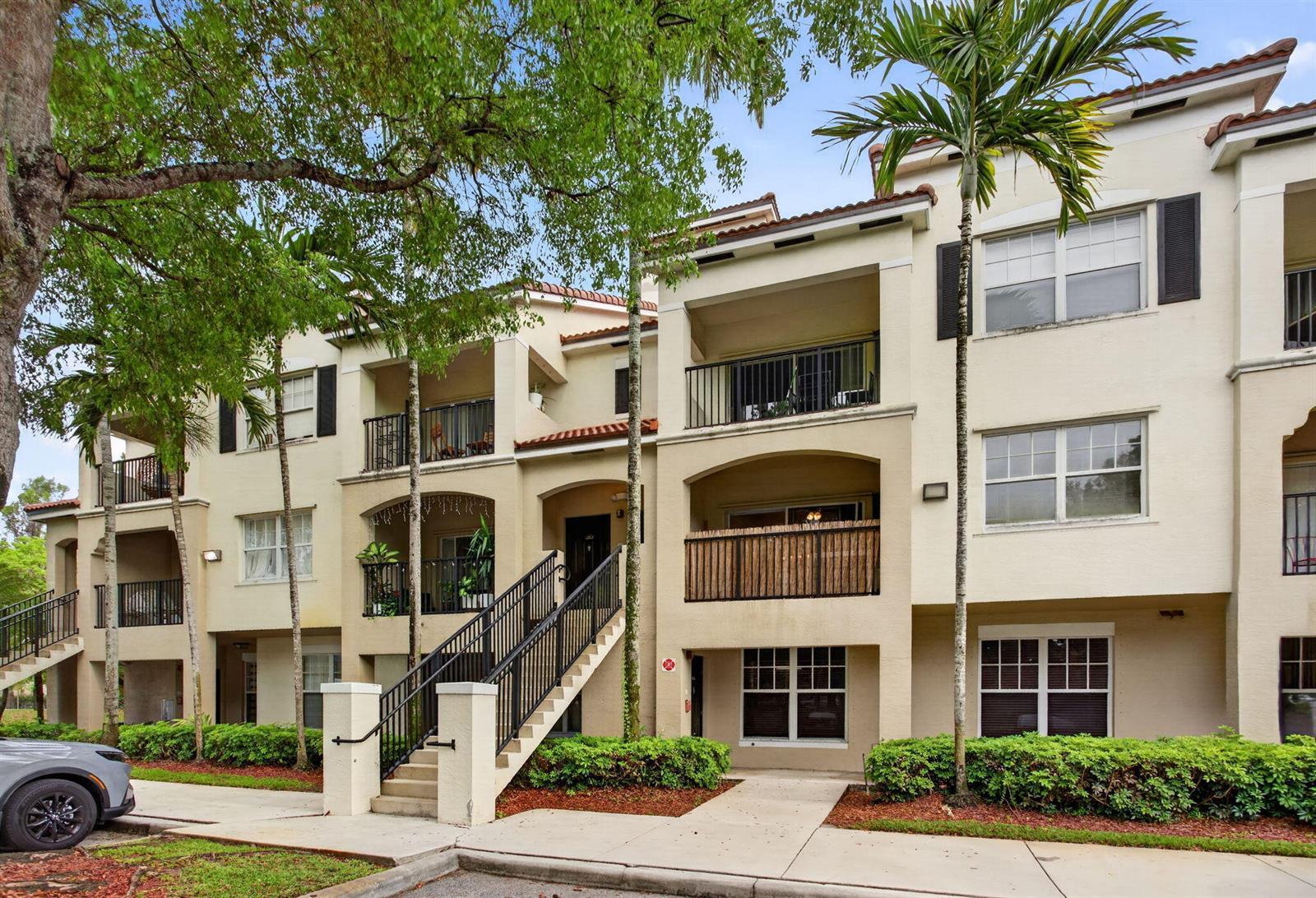 5880 W SAMPLE Road # 206, Coral Springs FL 33067 photo 2
