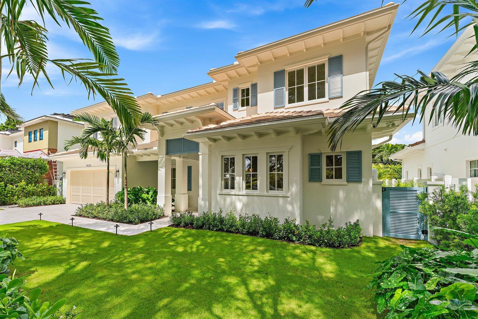235 Forest Hill Boulevard, West Palm Beach FL 33405 photo 2