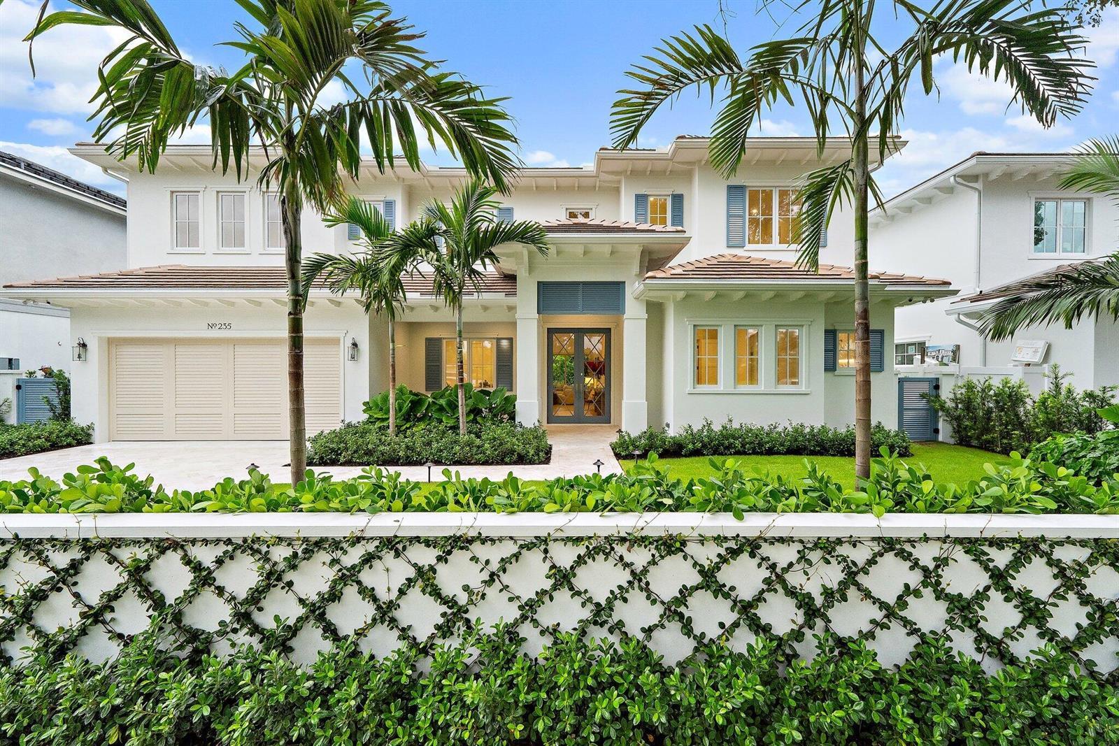 235 Forest Hill Boulevard, West Palm Beach FL 33405 photo 4