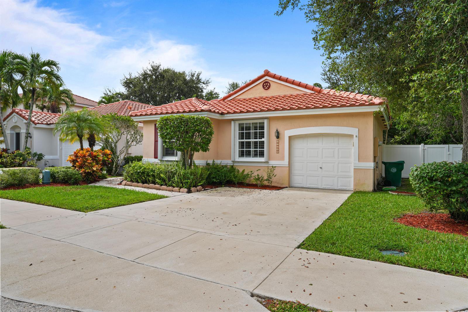15298 SW 49th Street, Davie FL 33331 photo 2
