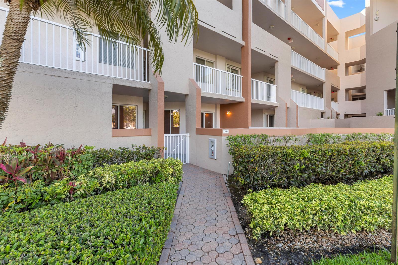 7396 Granville Drive # 104, Tamarac FL 33321 photo 5