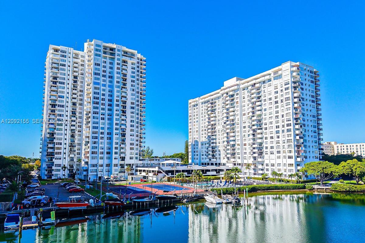 2750 NE 183rd St # 1009, Aventura FL 33160 photo 2