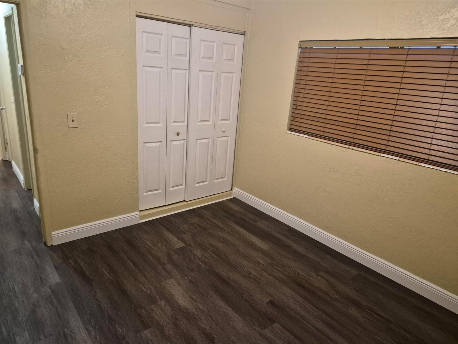 6720 NW 5TH Place, Miami FL 33150 photo 5