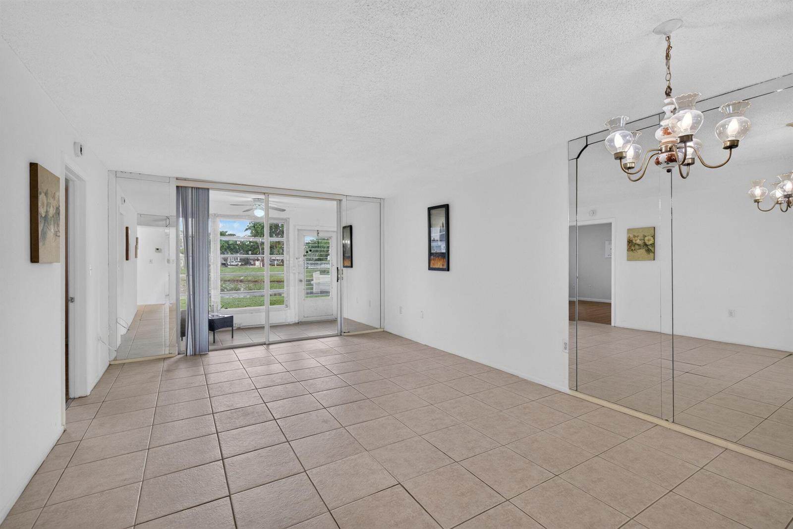 8100 Sunrise Lakes Boulevard # 109, Sunrise FL 33322 photo 4
