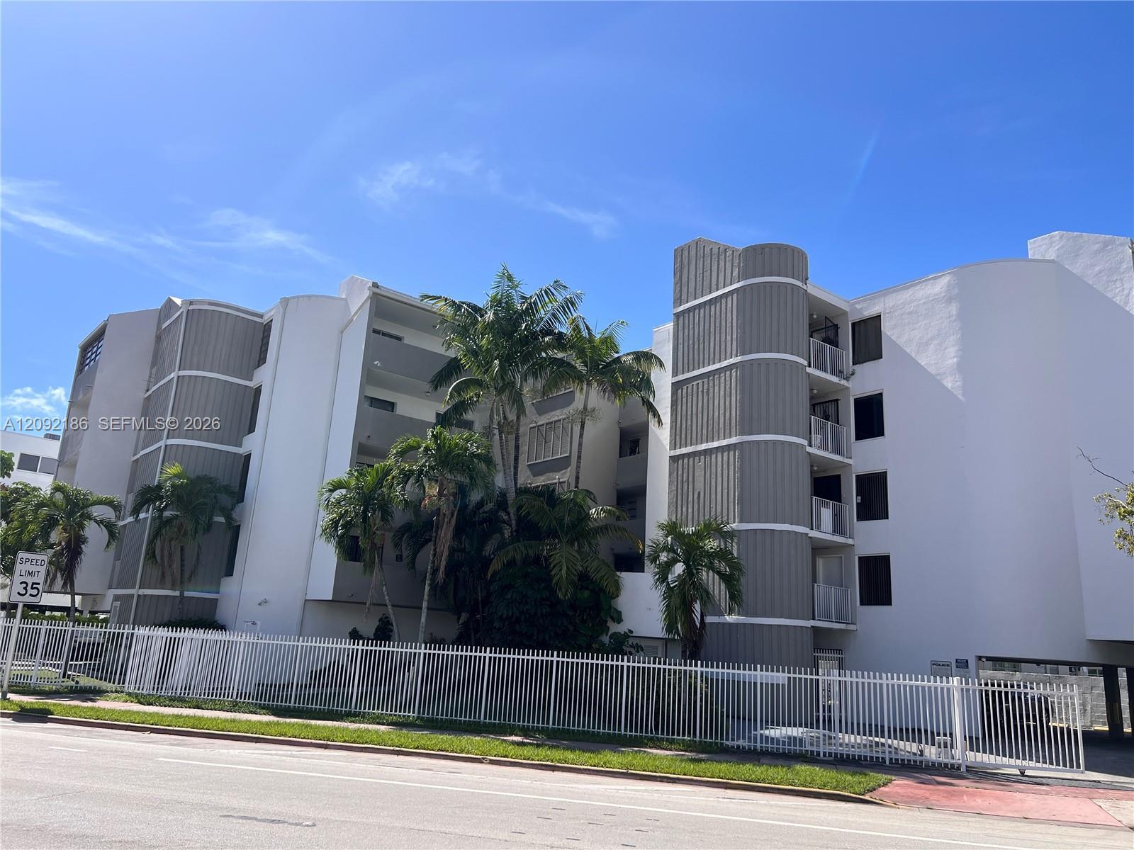 2000 Biarritz Dr # 407, Miami Beach FL 33141 photo 3