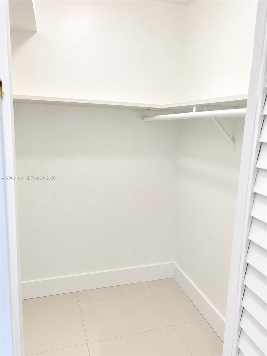2350 NE 135th St # 203, North Miami FL 33181 photo 2