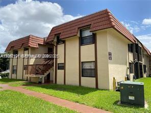2715 W 66th St # 21, Hialeah FL 33016 photo 3