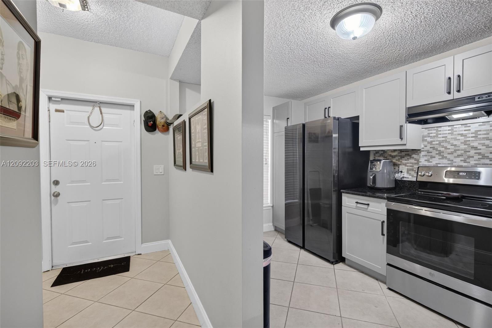 3176 SW 50th St, Dania Beach FL 33312 photo 2