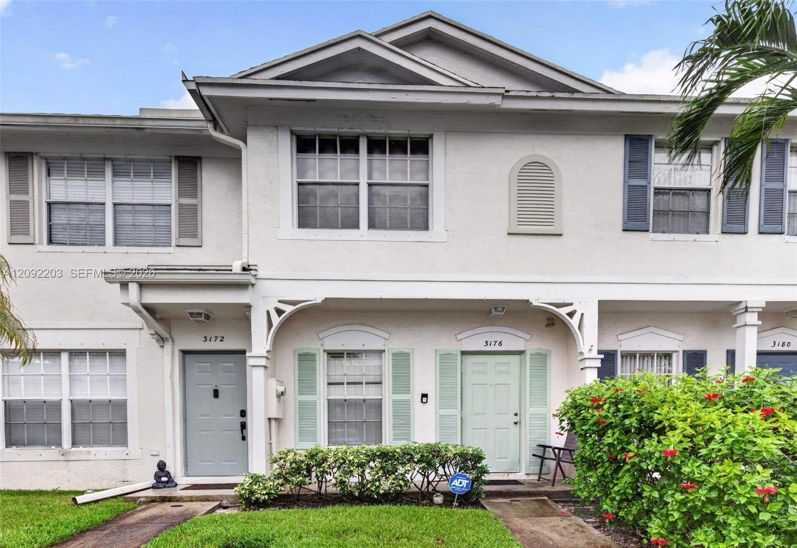3176 SW 50th St, Dania Beach FL 33312