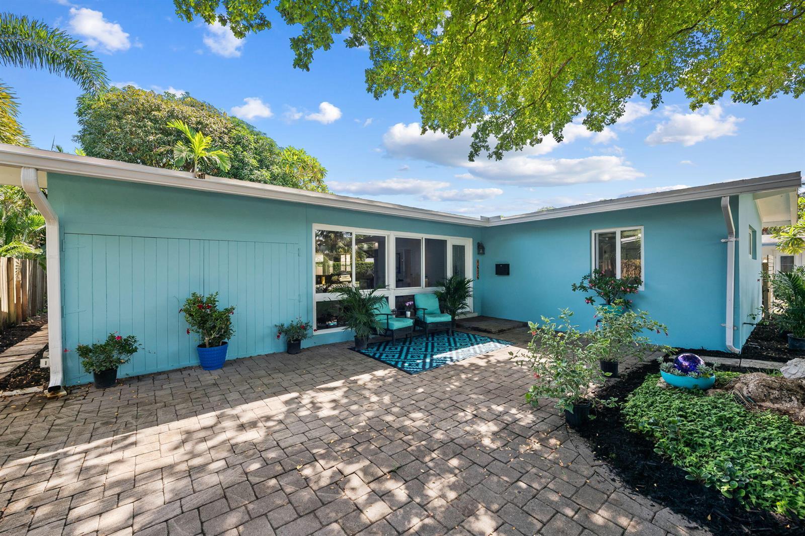 1636 NE 7th Terrace, Fort Lauderdale FL 33305 photo 2