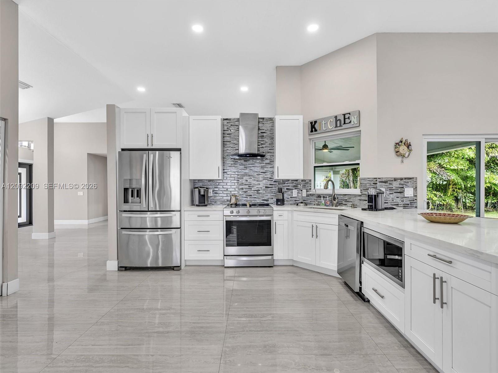 716 Lake Blvd # 716, Weston FL 33326 photo 2