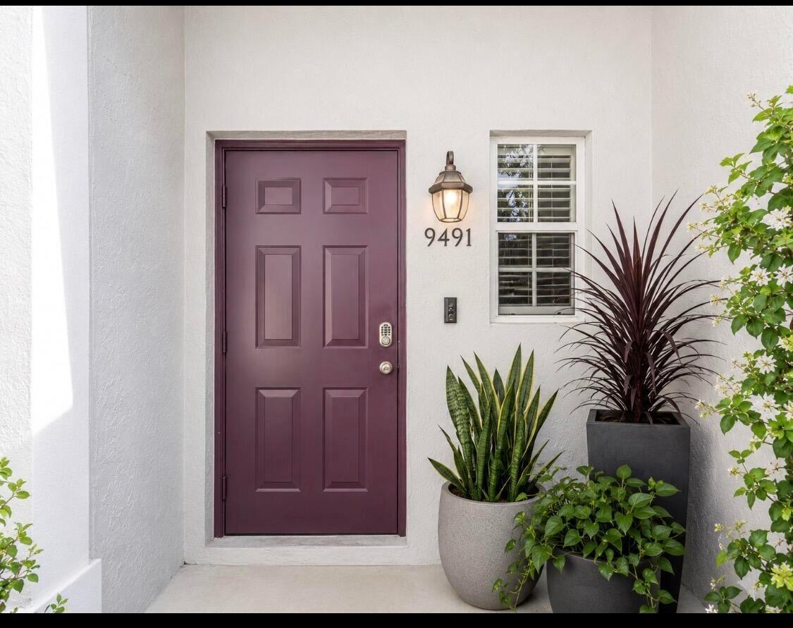 9491 Stanley Lane, Tamarac FL 33321 photo 2