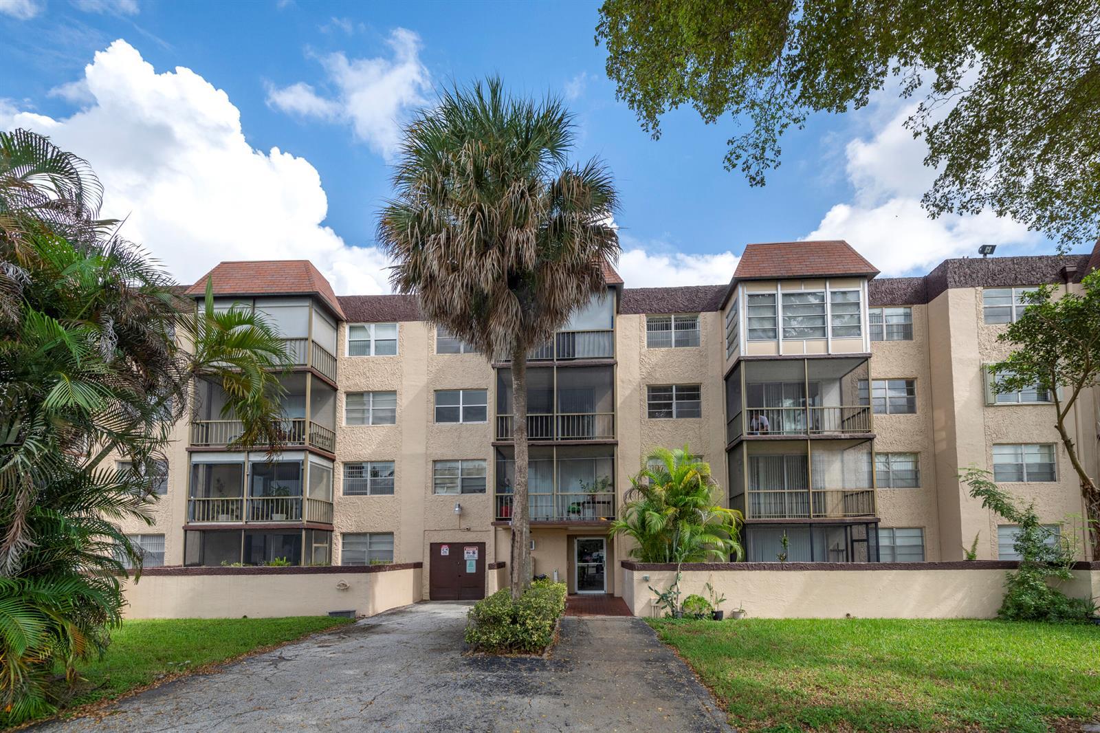 7300 NW 17TH Street # 105, Plantation FL 33313