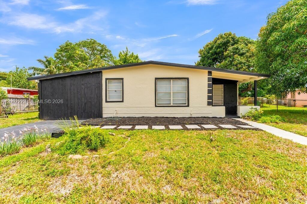 3411 NW 5th Ct, Lauderhill FL 33311