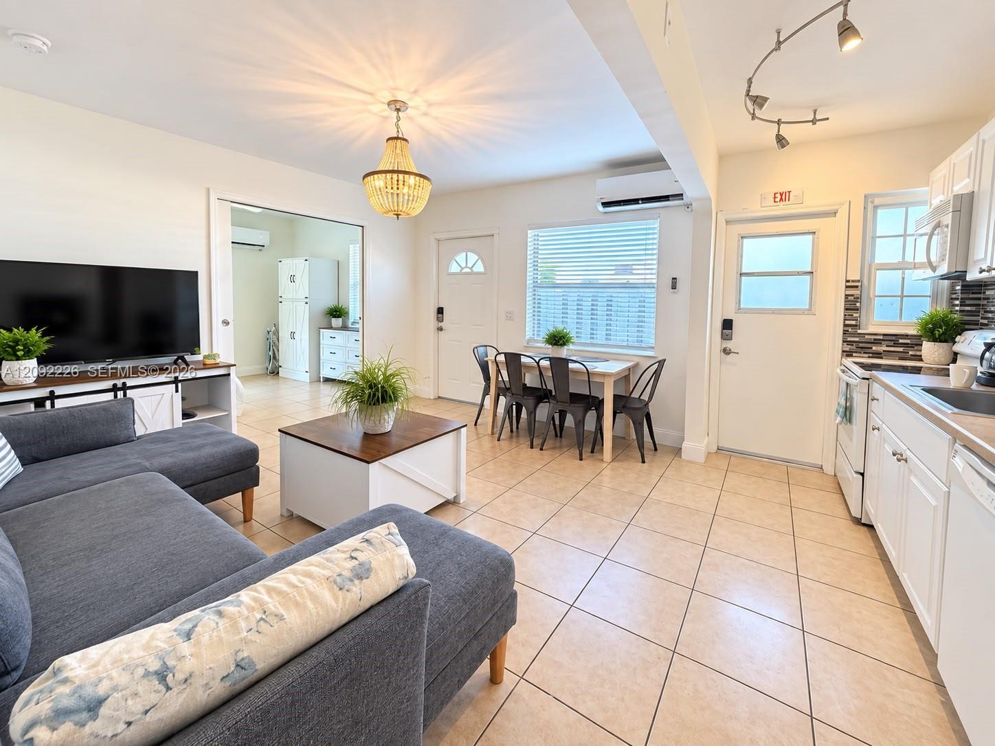 1639 Hayes St # 2, Hollywood FL 33020 photo 2