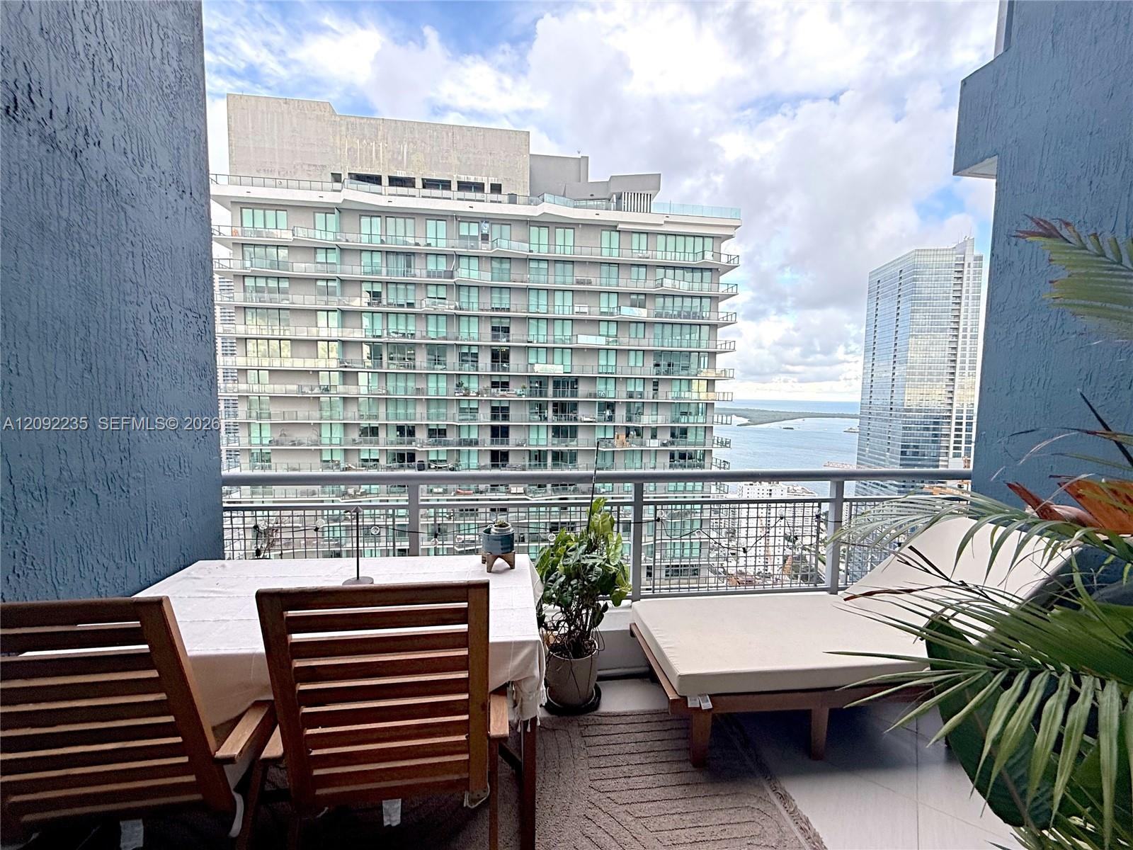 60 SW 13th St # 4608, Miami FL 33130 photo 3