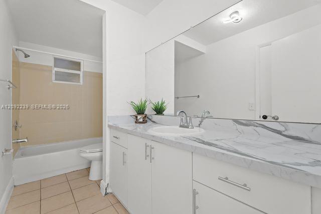 17255 SW 95th Ave # D153, Palmetto Bay FL 33157 photo 5