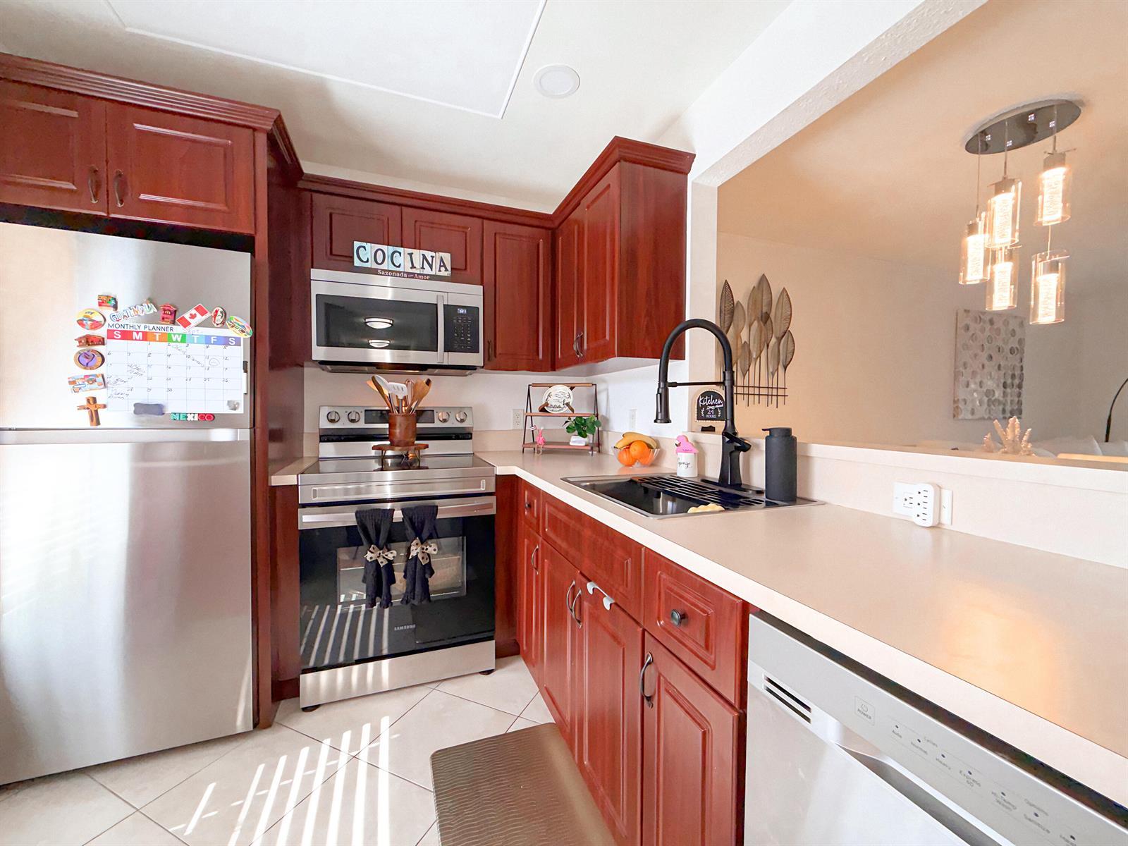 5750 NW 64th Avenue # 306, Tamarac FL 33319 photo 3