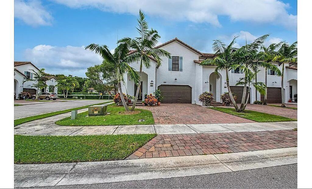 3199 Santa Catalina Place, FL 33467