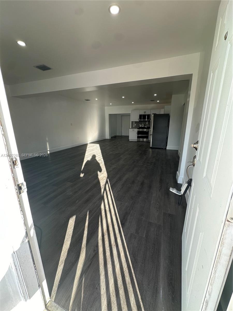 821 NW 20th Ave # 821, Miami FL 33125 photo 2