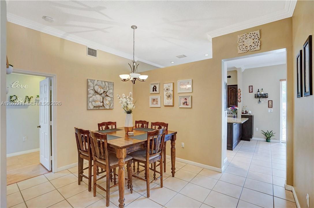 14361 N Royal Cove Cir # 14361, Davie FL 33325 photo 4