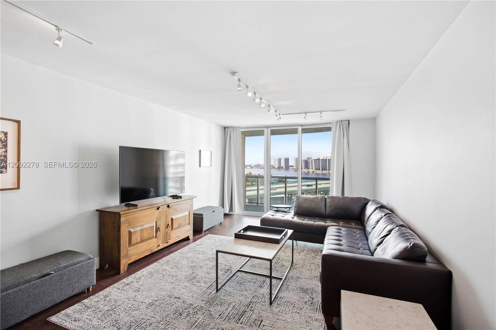 19380 Collins Ave # 1219, Sunny Isles Beach FL 33160 photo 3