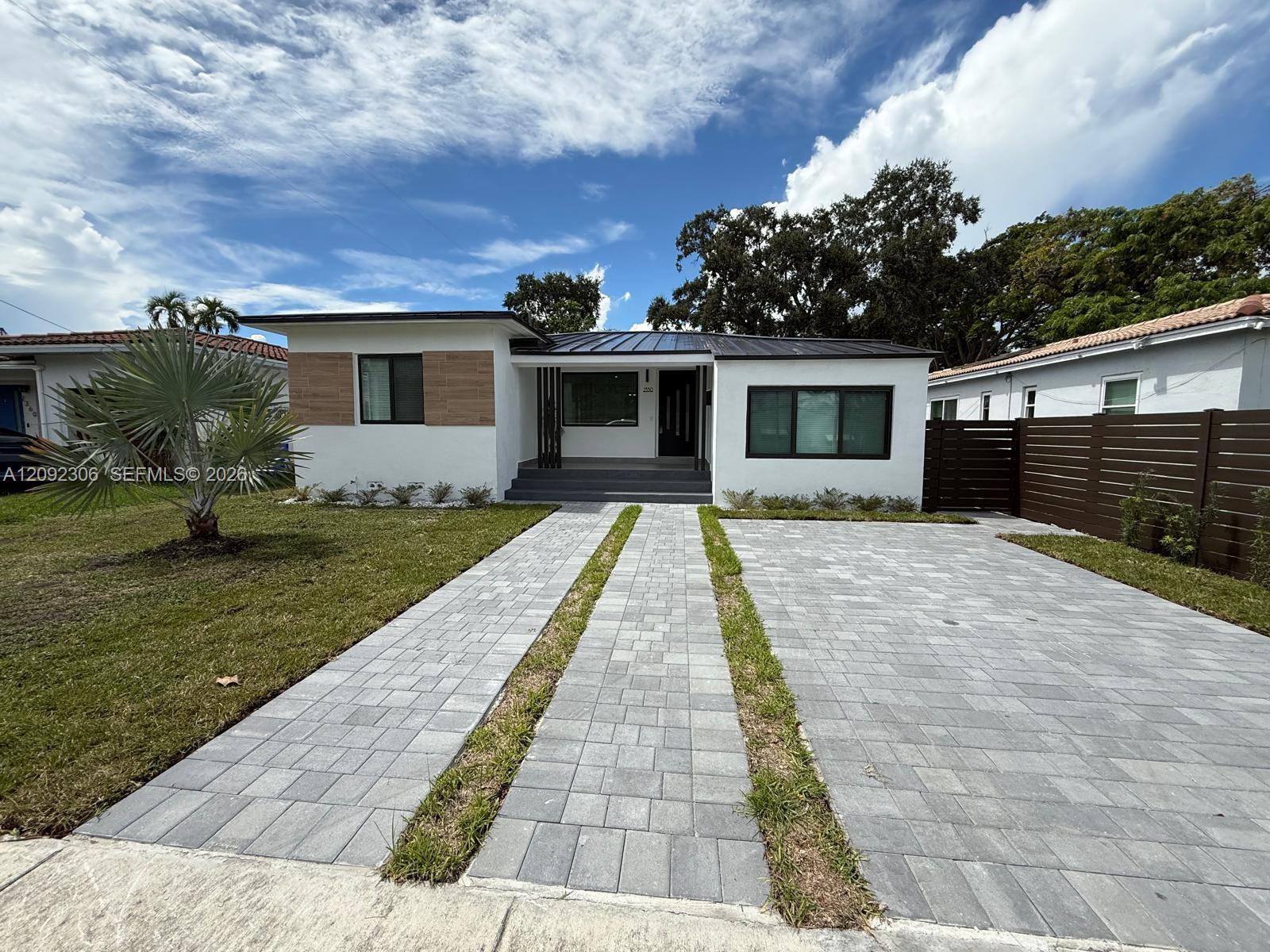 2350 SW 22nd Ave, Miami FL 33145 photo 2