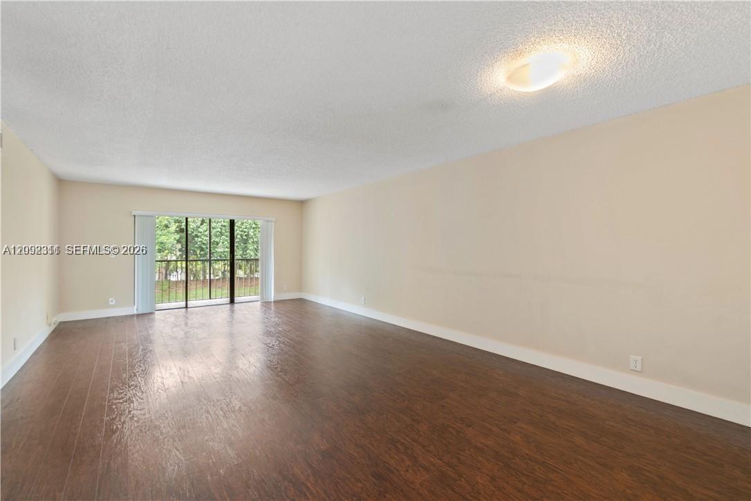321 Lakeview Dr # 204, Weston FL 33326 photo 4