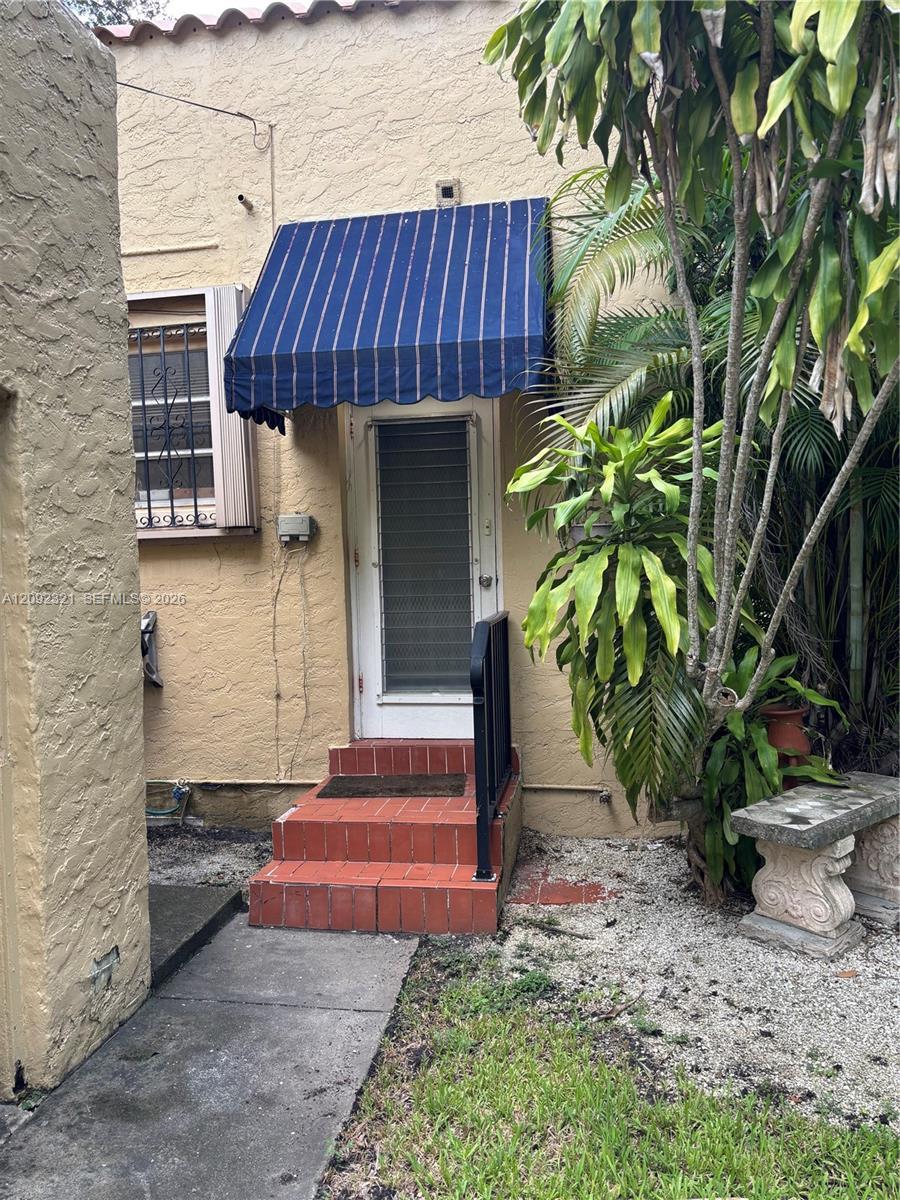 825 Madrid St, Coral Gables FL 33134 photo 5