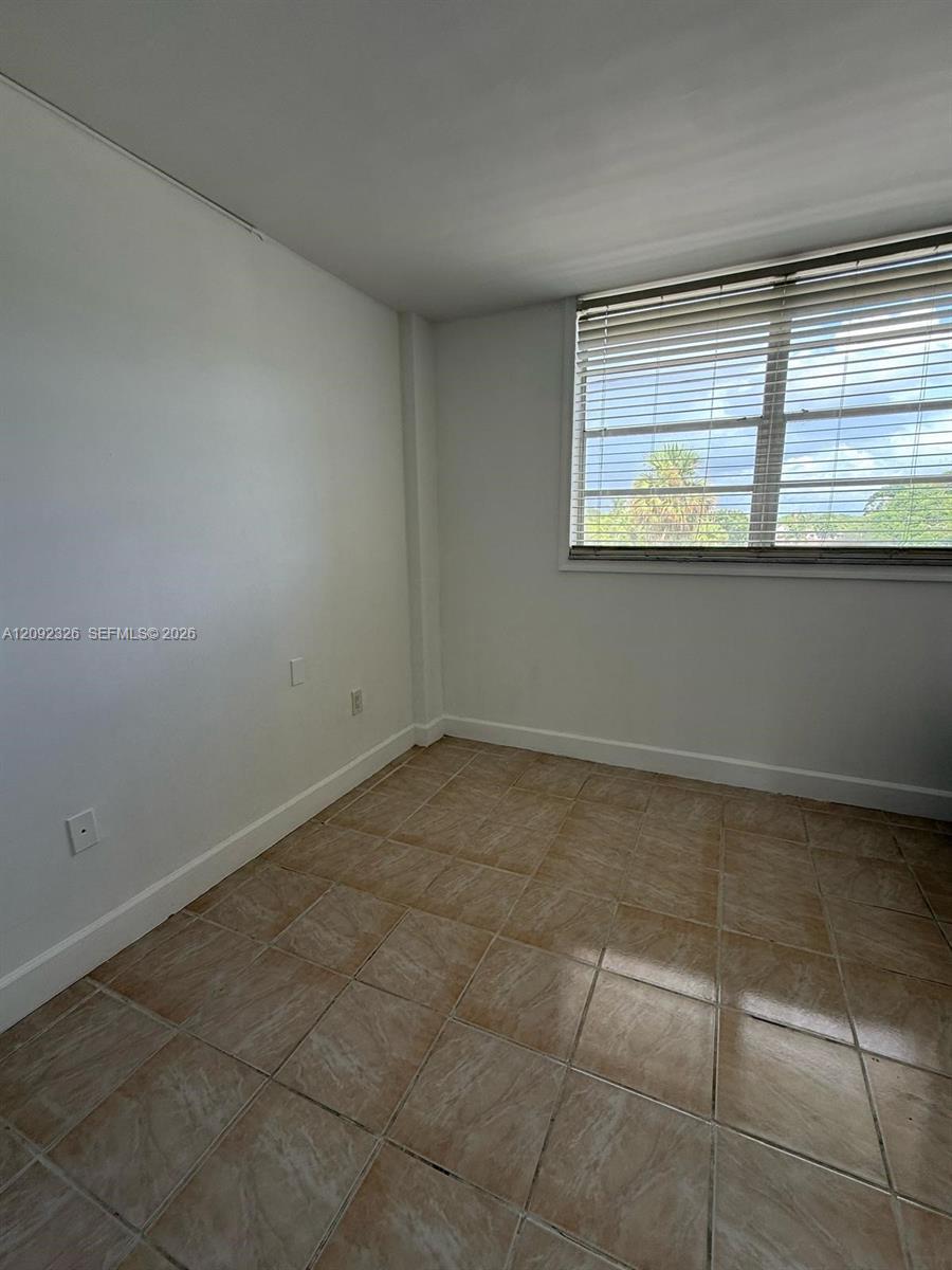 14180 SW 84th St # G, Miami FL 33183 photo 5