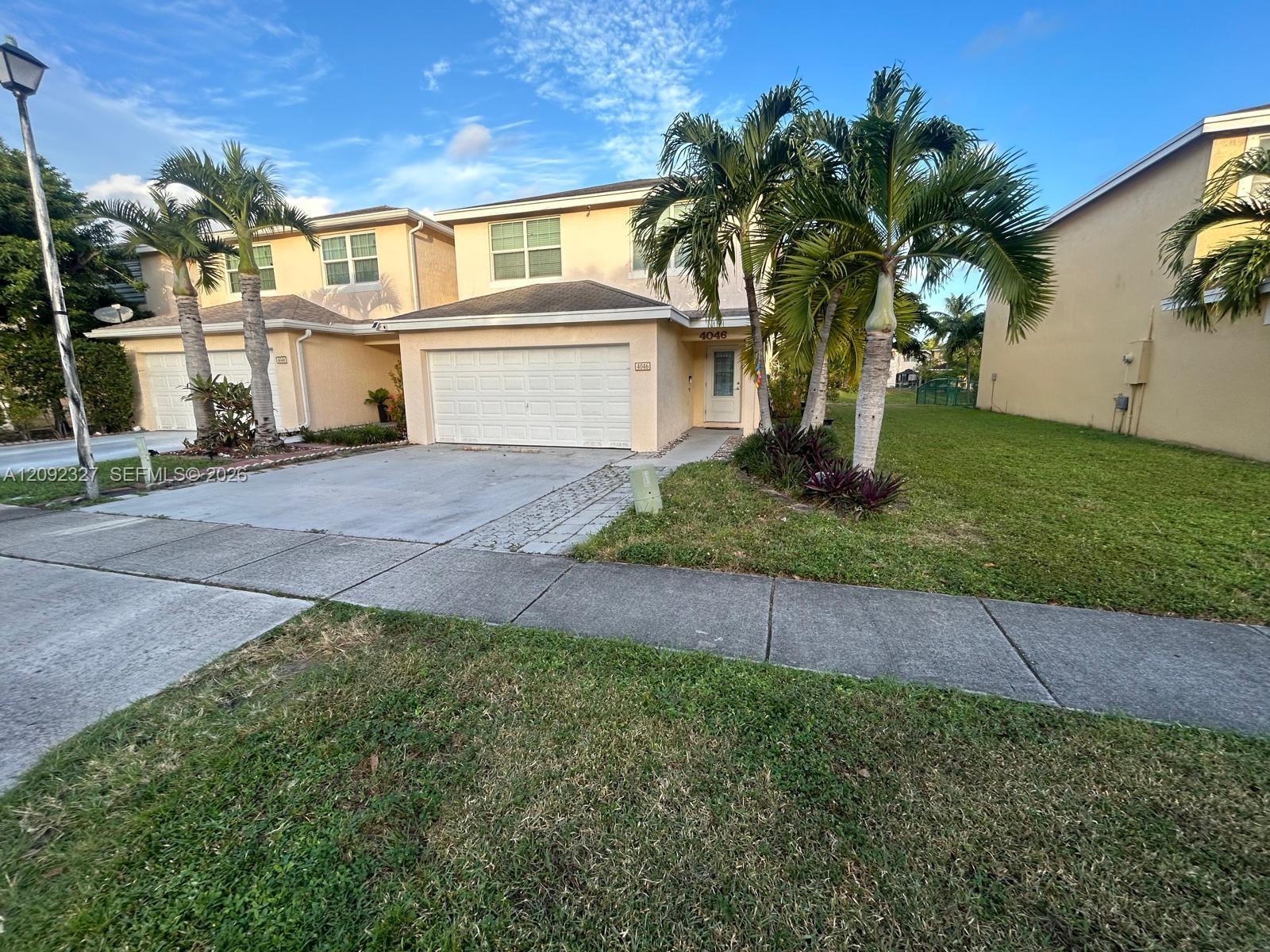 4046 Eastridge Dr, Deerfield Beach FL 33064 photo 2