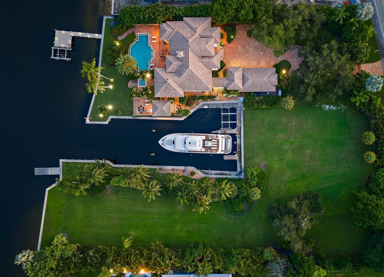 14898 PALMWOOD Road, Palm Beach Gardens FL 33410 photo 2