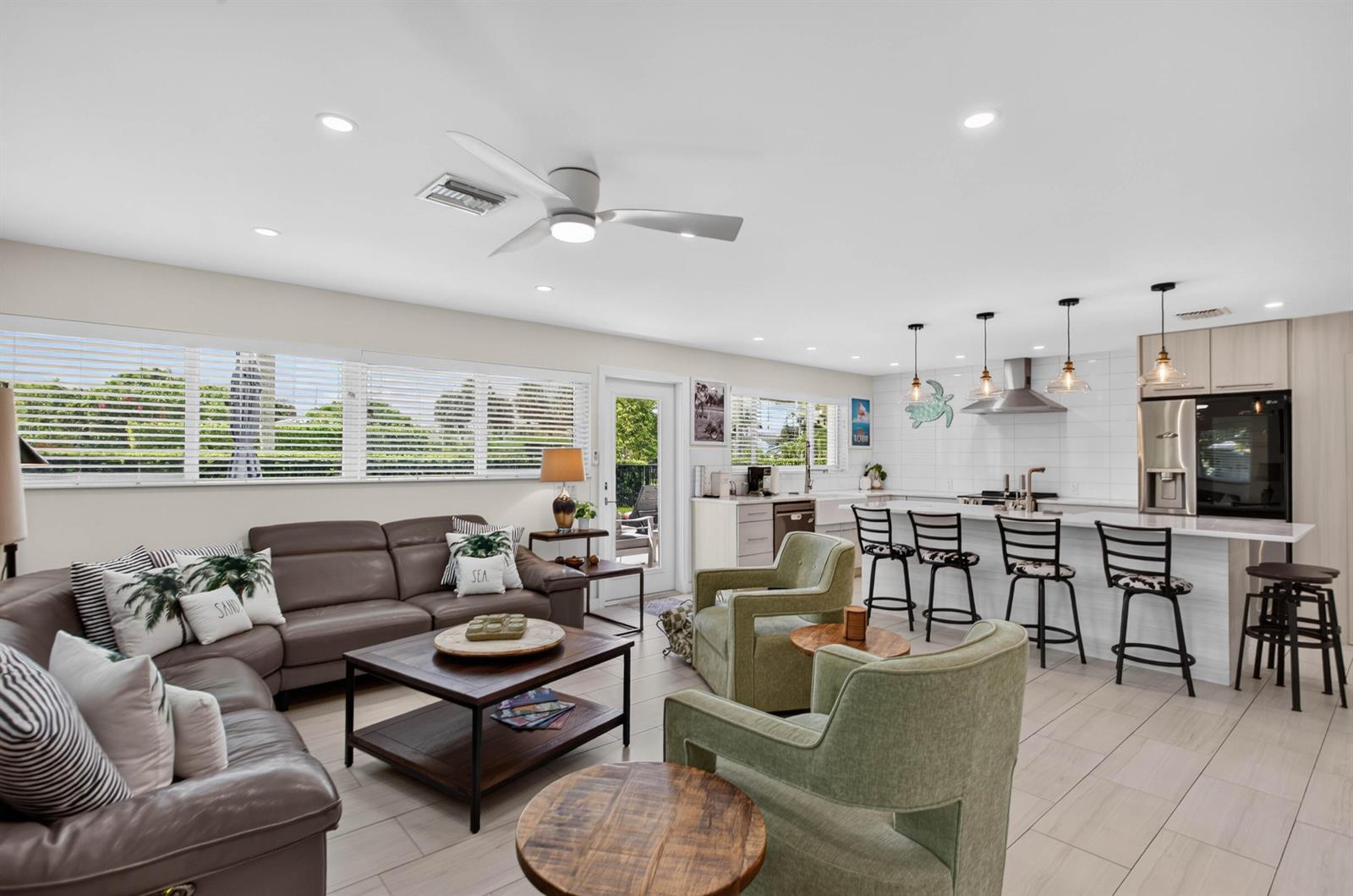 2681 NE 16TH Street, Pompano Beach FL 33062 photo 4