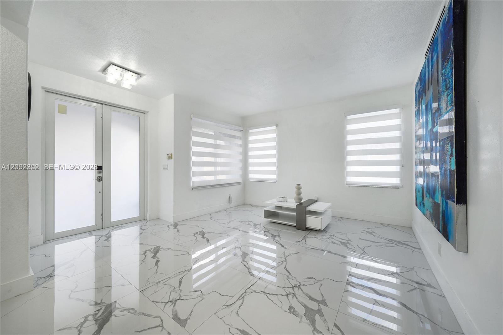15123 NW 87th Pl, Miami Lakes FL 33018 photo 3