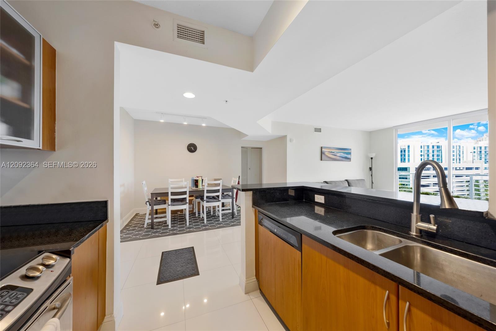 18800 NE 29th Ave # 712, Aventura FL 33180 photo 5