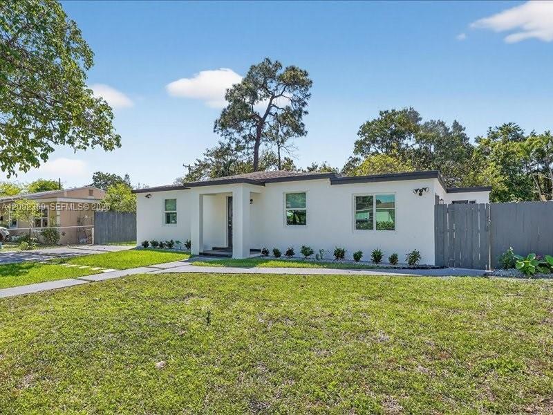 1010 NE 138th St # 1, North Miami FL 33161 photo 3