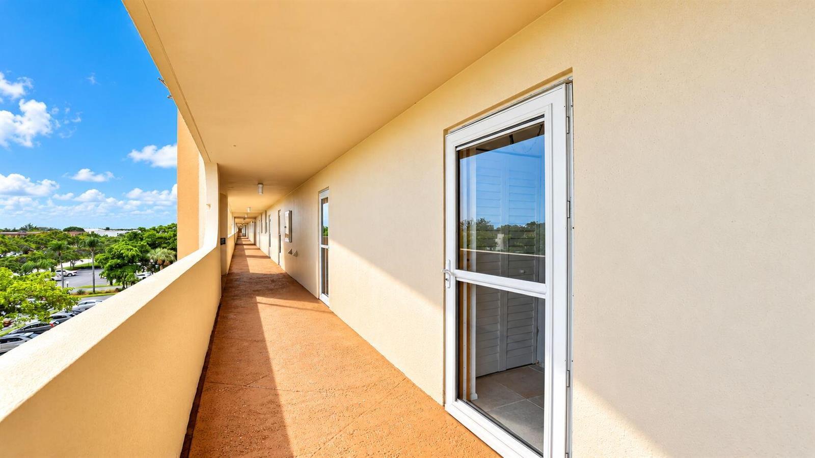 6461 NW 2nd Avenue # 515, Boca Raton FL 33487 photo 2