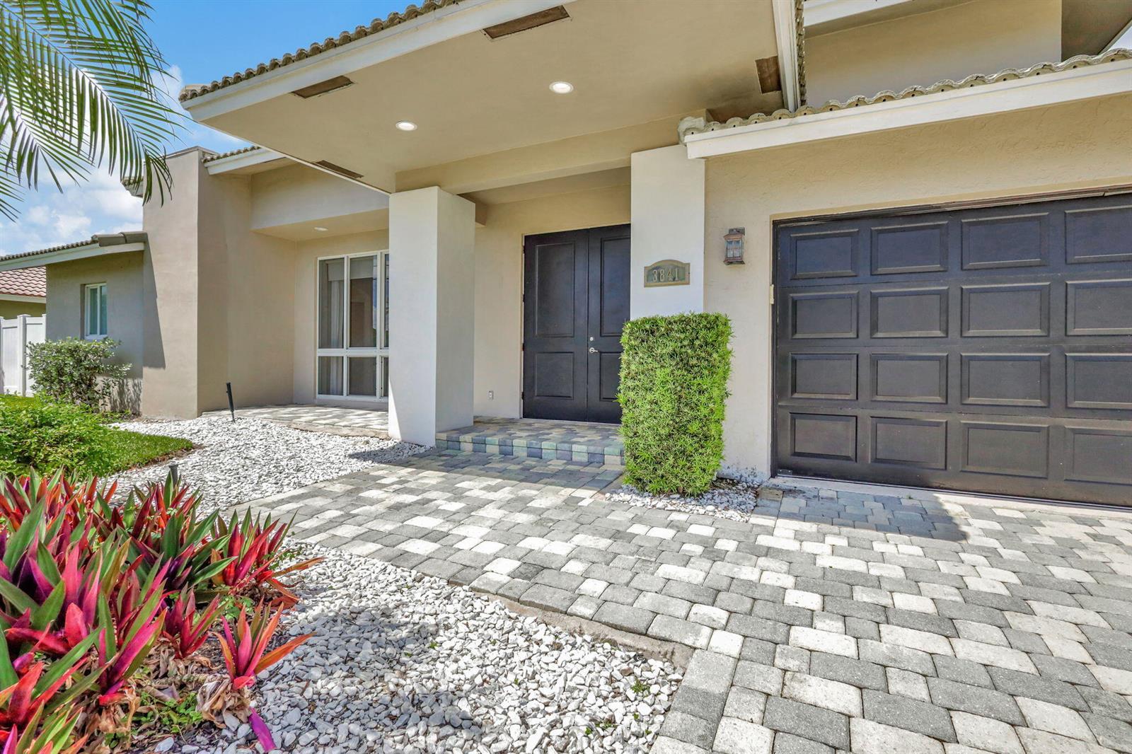 3841 NE 6TH Drive, Boca Raton FL 33431 photo 5