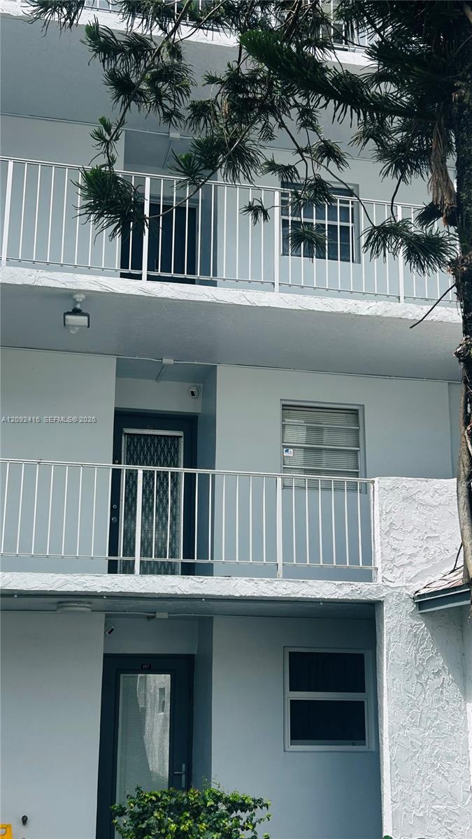 9410 Live Oak Pl # 207, Davie FL 33324 photo 4