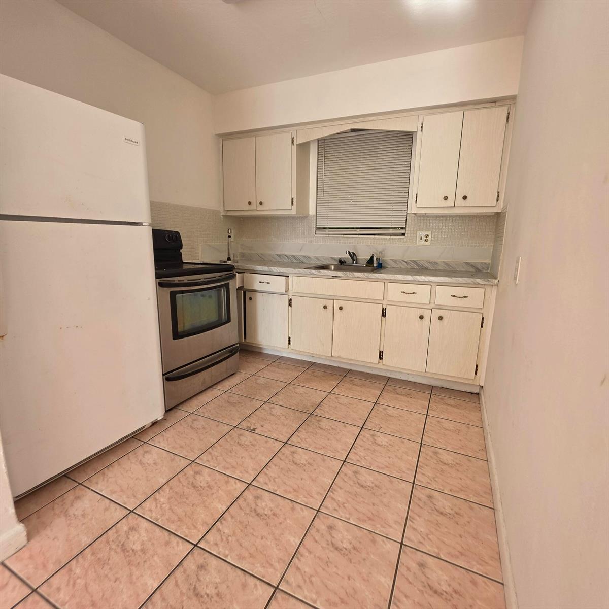 1826 Sherman Street Apt 7, Hollywood FL 33020 photo 3